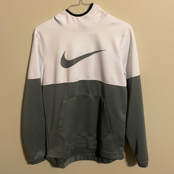 Nike M Dri-Fit Gray Hoodie - Picture 1 of 2